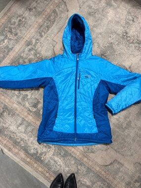Women's mountain hardware Lightweight Hooded Blue Two-Tone Jacket